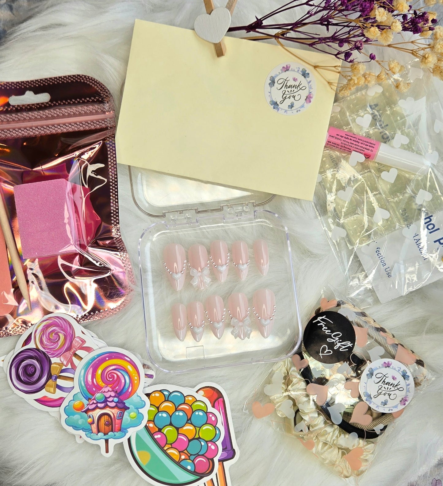 Miss Pearl Heart 🤍✨Press on nails