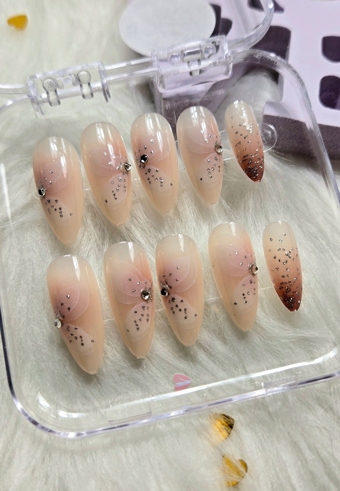 ﻿Lady Aurora Dustwing🦋 Press on nails